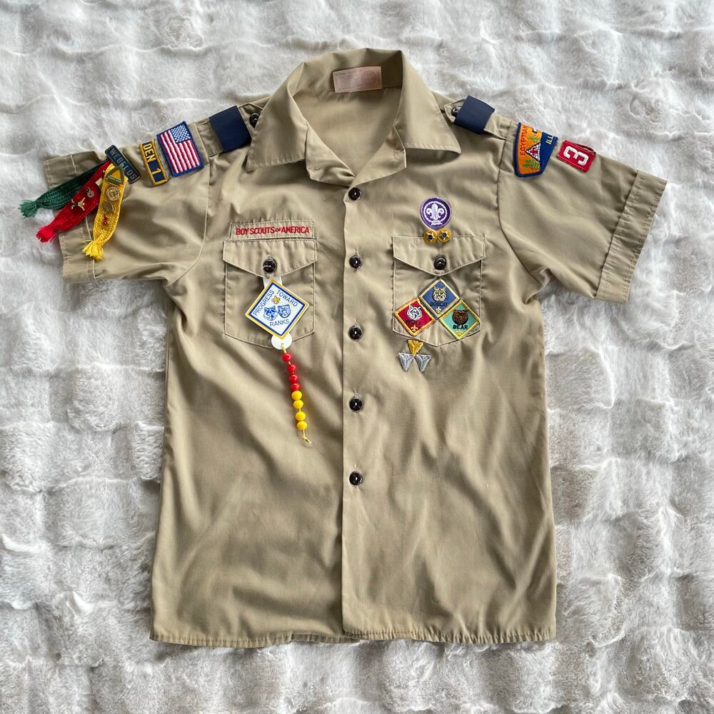🔥VTG Boy Scouts Of America Official Youth Uniform Shirt Illinois Patches L